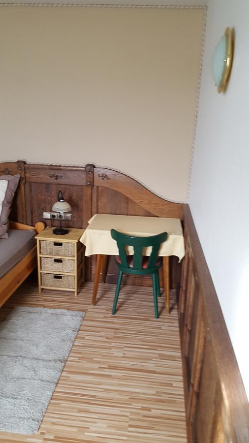 Landhotel Zum Doppeldecker Kirchen  Ngoại thất bức ảnh
